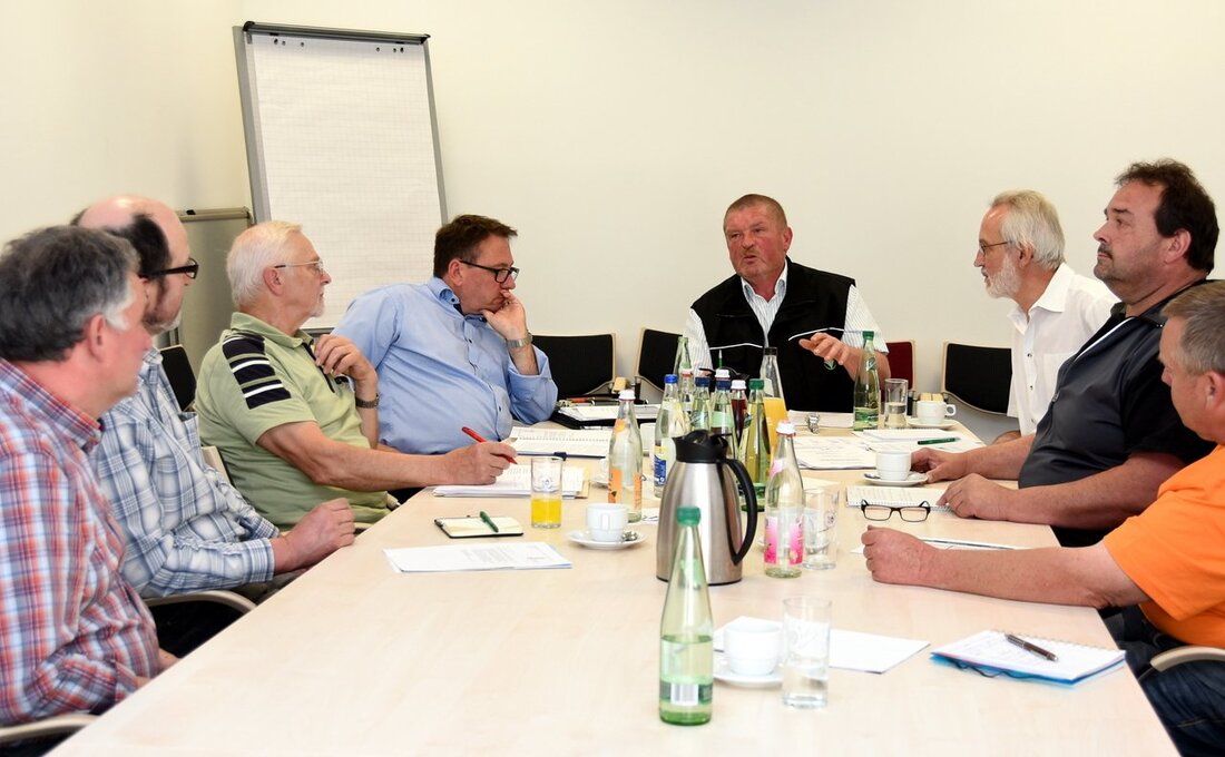 Weiden i.d.Opf. Die Diskussionen um den Aus- und Neubau der Stromnetze reißen nicht ab. Landwirte und Waldbauern sind in besonderer Weise betroffen. Sie müssen für die eigene Existenz und den [&hellip;]