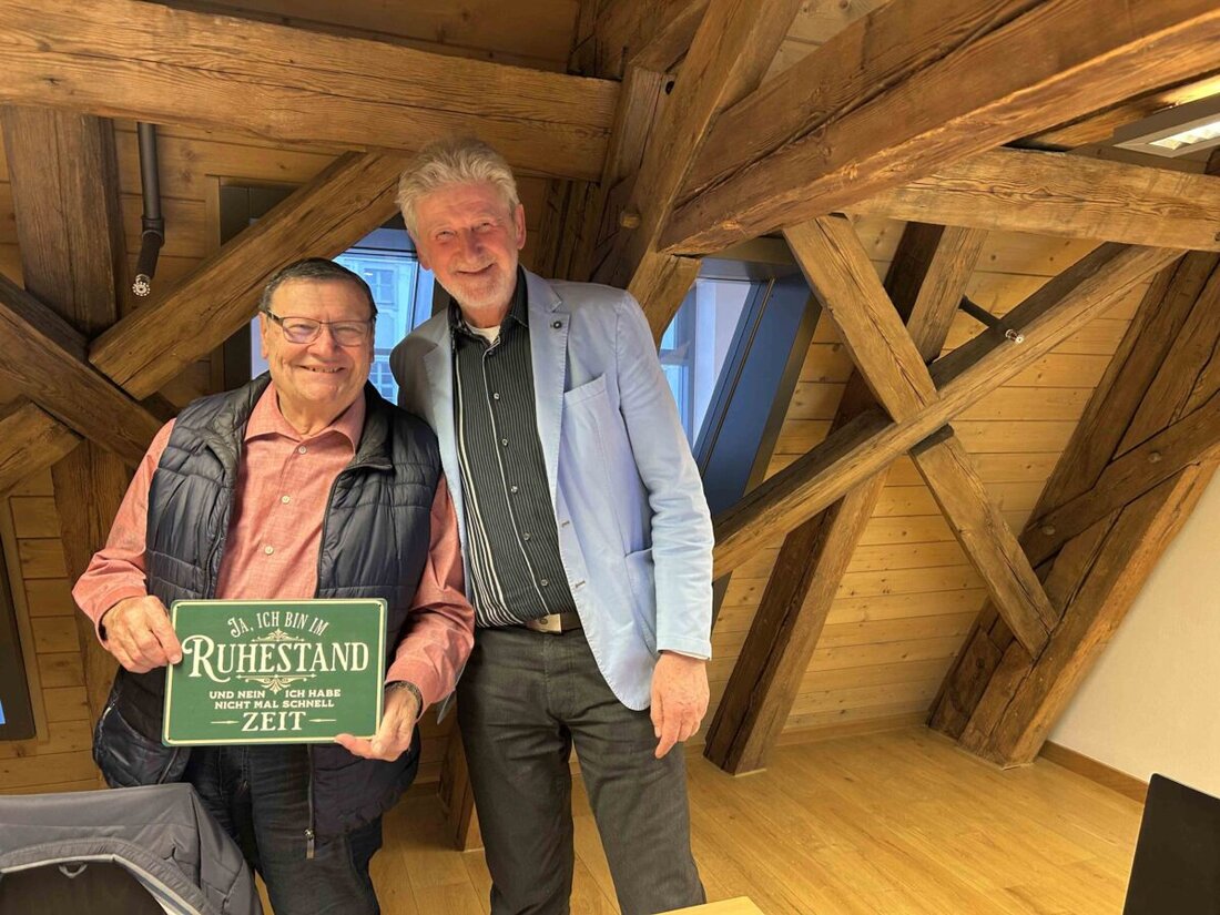 Waldsassen. Beim Pensionistentreffen des BLLV Kreisverbands referierte Georg Pilhofer über seelische Gesundheit im Alter, betonte die Wichtigkeit von Humor und sozialen Kontakten.