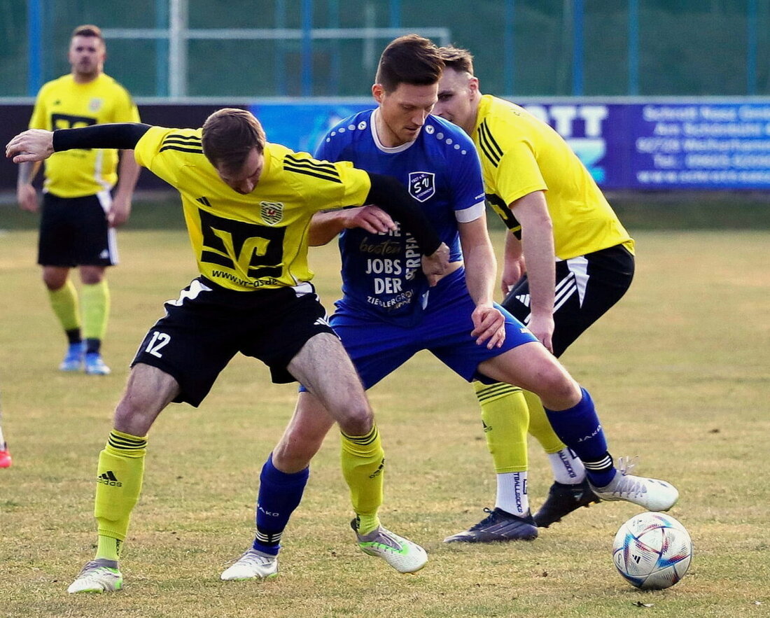 Regensburg. Der SV Etzenricht musste sich im Testspiel beim BSC Regensburg mit 2:4 geschlagen geben. Der SV wachte erst nach der Pause auf. 