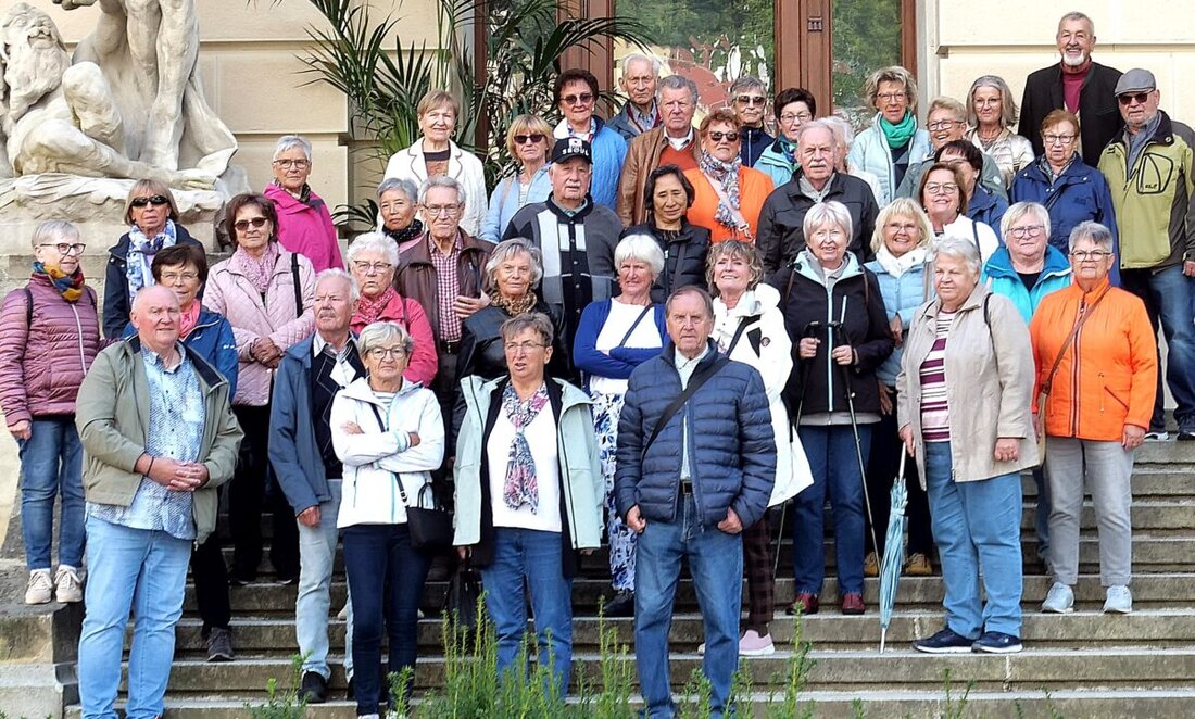 Weiden. BVS-Senioren machten eine Tagesfahrt nach Karlsbad, erkundeten Heilbäder und Quellen und kehrten gemütlich ein. Am 26. November folgt ein ausgebuchter Ausflug zum Bamberger Weihnachtsmarkt.