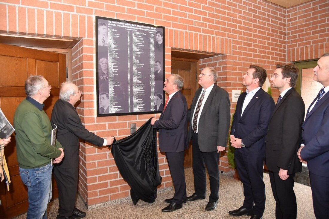 Weiden. Der „Tag des Gedenkens an die Opfer des Nationalsozialismus“ am 27. Januar ist in der Bundesrepublik Deutschland seit dem Jahr 1996 ein gesetzlich verankerter Gedenktag. Auch die Stadt Weiden [&hellip;]