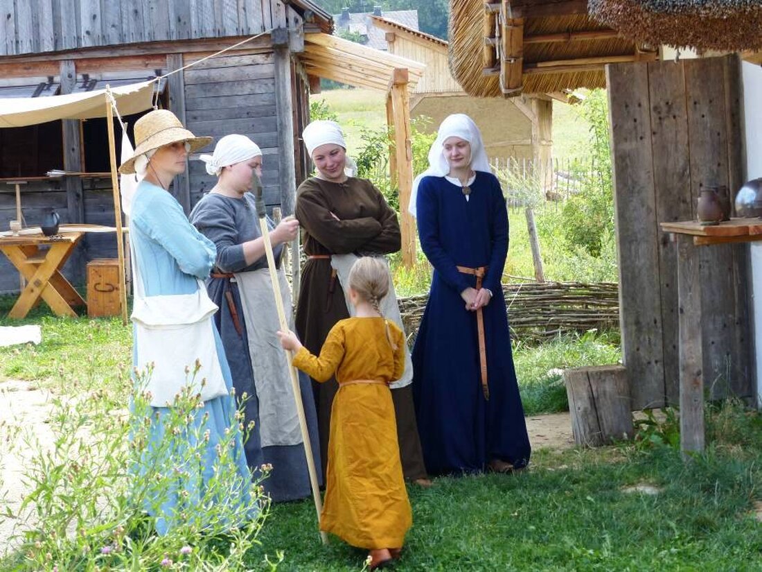 Bärnau. Das Team des Geschichtsparks Bärnau Tachov sucht Unterstützung. Ab Dezember bieten sie einen Kurs für künftige MuseumsführerInnen an. Wer Interesse hat kann sich ab sofort anmelden.  Der Geschichtspark Bärnau-Tachov [&hellip;]