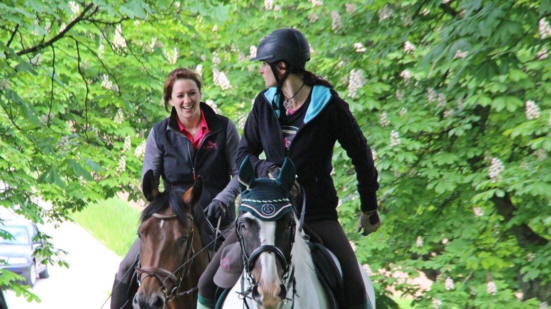 Neustadt/Kulm /Barbaraberg. Viele Reiter machten sich gestern wieder auf den Weg zum Barbaraberg. Schon zum 41. Mal hatte der Reitclub am Kulm zum Pferdegottesdienst auf dem Barbaraberg geladen. Frau Holle [&hellip;]