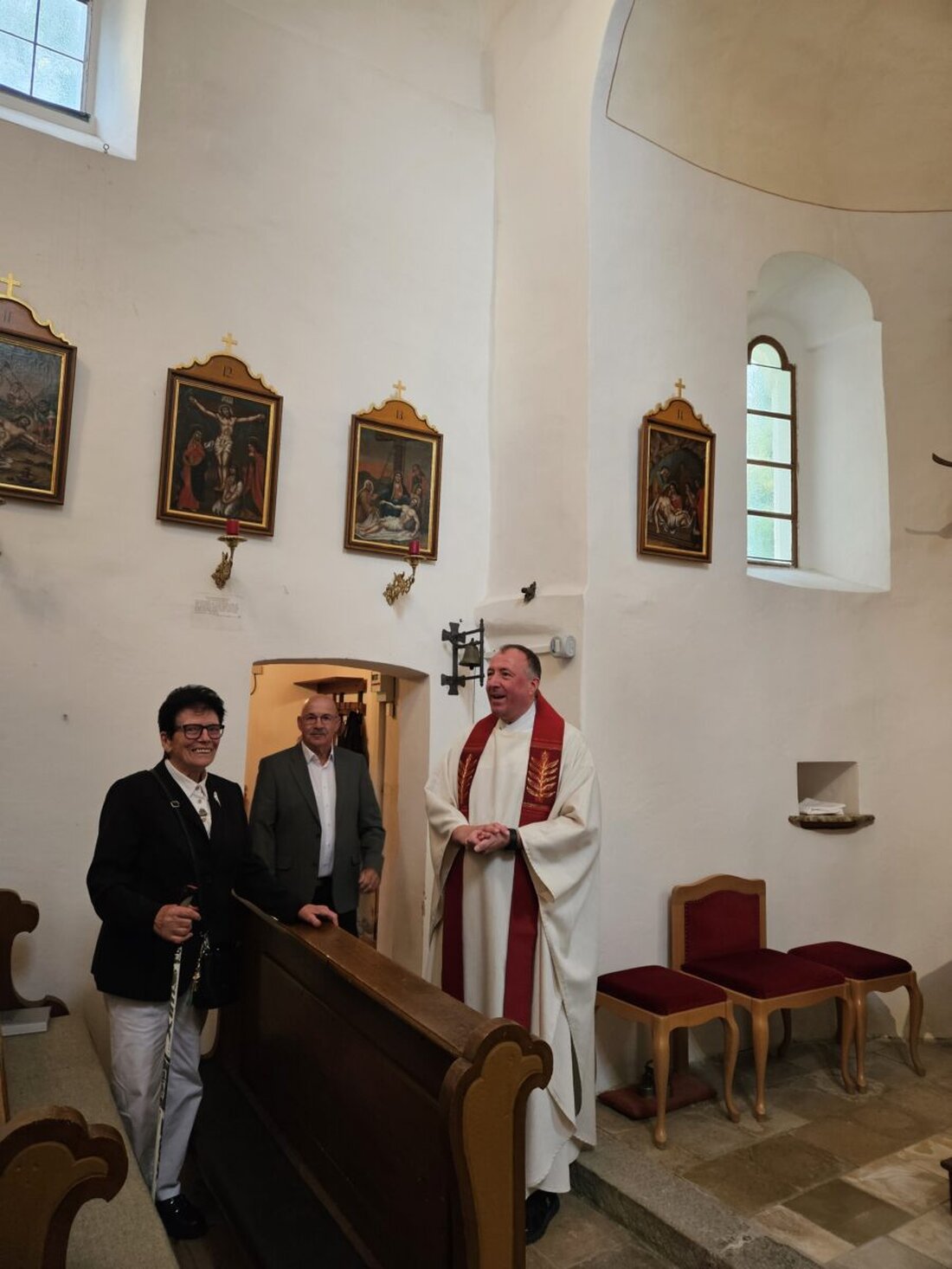 Altentreswitz. Bis auf den letzten Platz war die kleine Wehrkirche auf dem Burghügel gefüllt: Altentreswitz feierte das Patrozinium des heiligen Matthäus. Pfarrer Ronald Liesaus verband den Festtag mit einer Botschaft, die weit über die Kirchentüren hinausreicht.