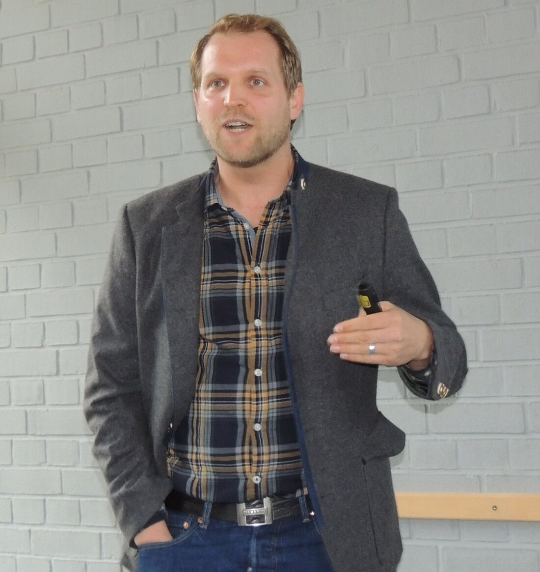 Kohlberg. „In der Gesamtbetrachtung entwickelt sich das Baugewerbe positiv, ein großes Problem bleibt der Personalmangel“, sagt Obermeister der Zimmerer in der Bauinnung Adrian Blödt. Er hat die CSU-Kreisräte über die [&hellip;]