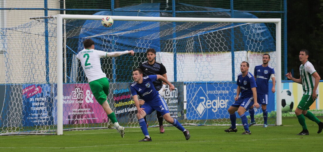 Etzenricht. Eine völlig neue Situation bedeutet der FC Teisbach für den SV Etzenricht. Am Samstag um 16 Uhr wird sich das ändern, wenn der FC als Mitaufsteiger erstmals seine Visitenkarte vorlegt.