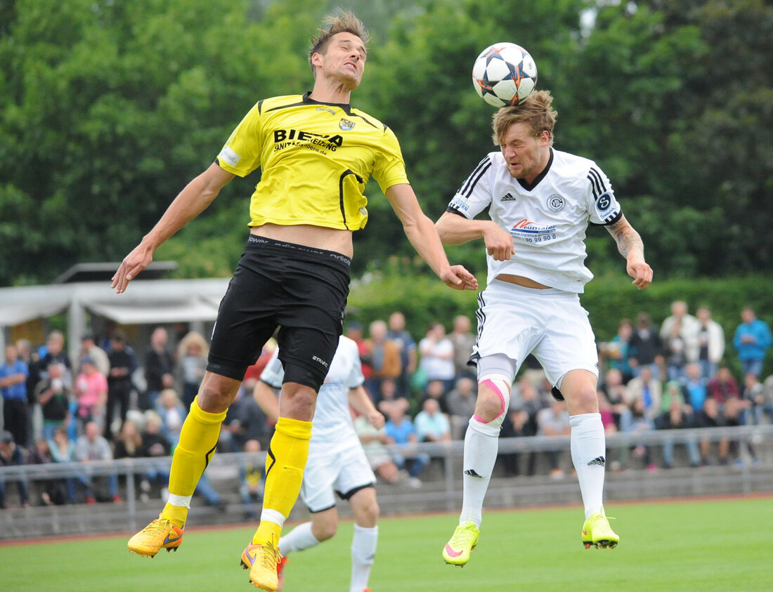 Amberg/Weiden. Die SpVgg SV Weiden hat einen neuen Spieler. Benny Werner, der ehemalige Stürmer des FC Amberg schließt sich vorerst bis zum Jahresende den Schwarz-Blauen an. Von Stephan Landgraf/SpVgg Presse [&hellip;]