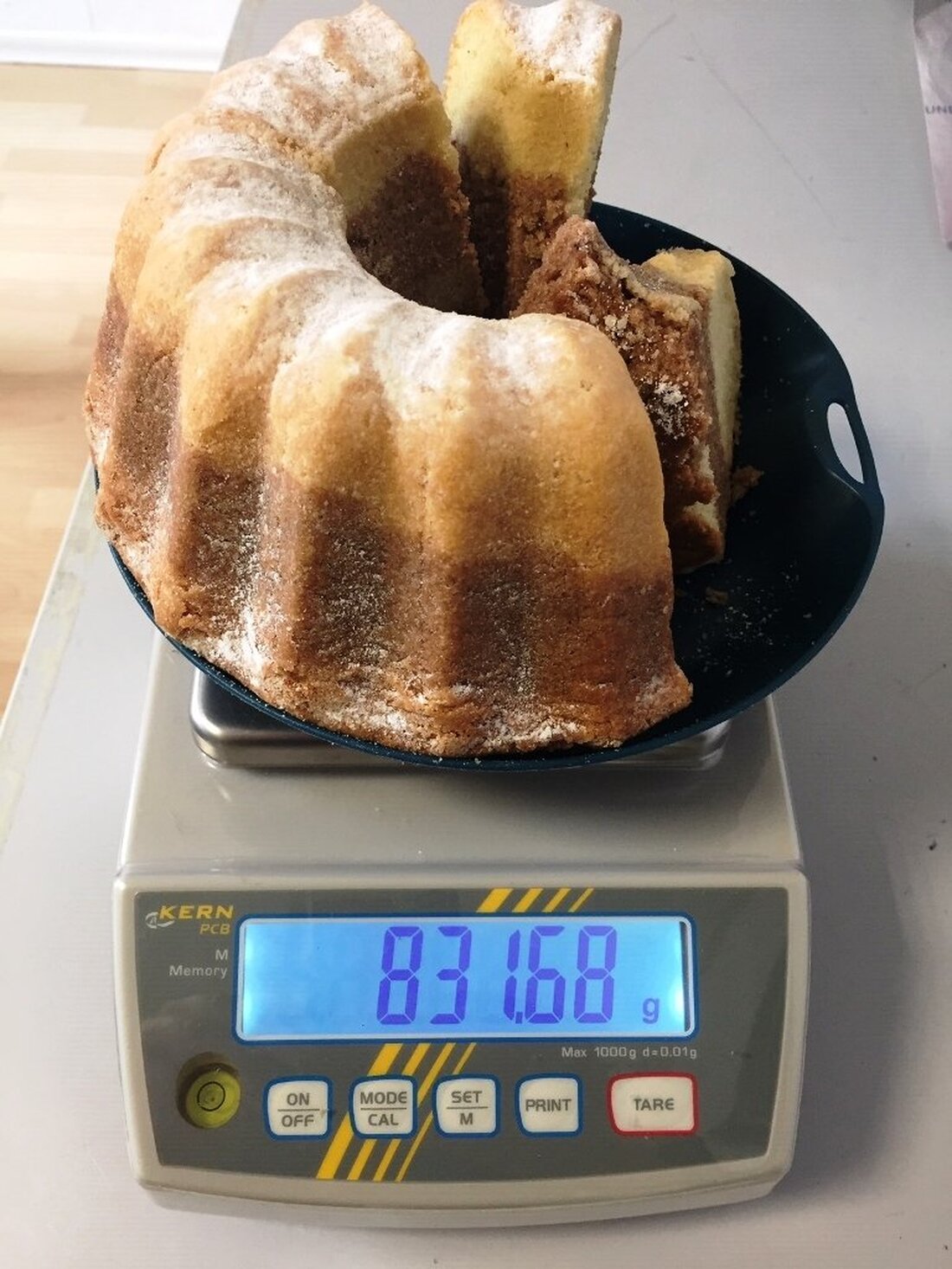 Vohenstrauß. Normalerweise entsteht die Marmorierung im Marmorkuchen durch Kakao und sein Duft kommt von Vanille oder Zimt. Bei dem Gugelhupf, den Fahnder der Bundespolizei Waidhaus auf der A6 bei Vohenstrauß [&hellip;]