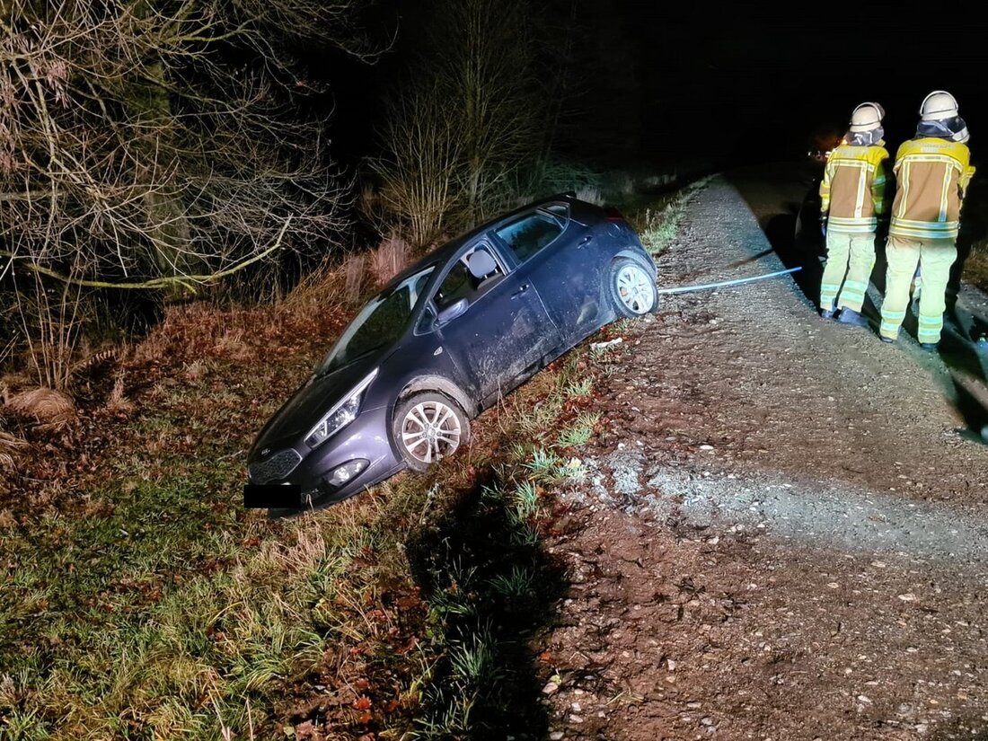 Weiden. So hatte sich die Weidenerin (62) ihren Angelausflug sicherlich nicht vorgestellt. Am Nachhauseweg musste sie die Polizei und Feuerwehr rufen.   Am Heiligabend gegen 15:00 Uhr befand sich eine Frau [&hellip;]
