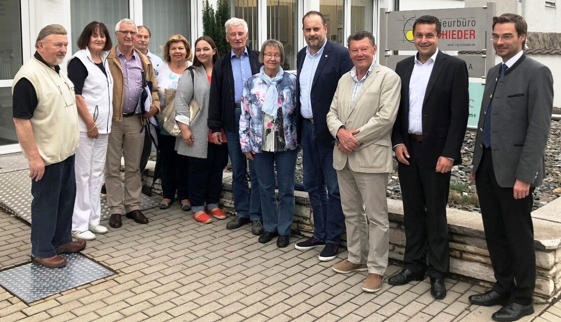 Weiden. Im Rahmen der Sommeraktion „Gemeinsam sind wir Weiden“ besucht der CSU-Ortsverband Rehbühl Betriebe im Stadtteil. Dieser Tage war die Vorstandschaft der CSU-Rehbühl nun zu Gast im Ingenieurbüro Schieder in [&hellip;]