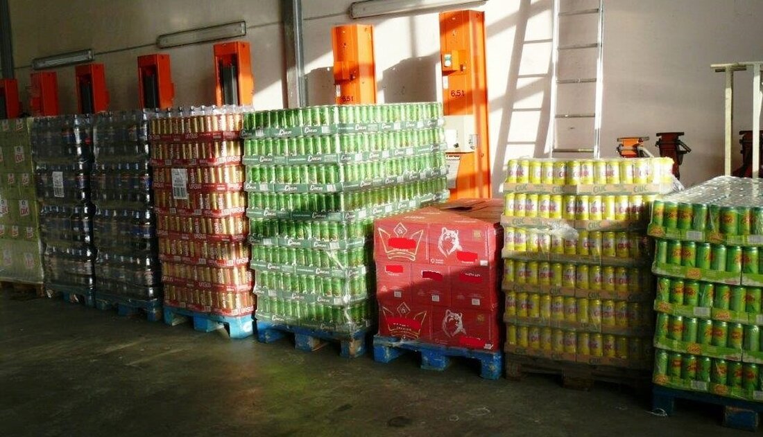 Vohenstrauß. „Durstig unterwegs“ – Zöllner aus Wernberg-Köblitz stellen rund 6.500 Liter Bier sicher.  Vor einigen Tagen zogen Zollbeamte der Kontrolleinheit Verkehrswege Wernberg-Köblitz nahe Vohenstrauß einen aus Südosteuropa kommenden Sattelzug aus dem fließenden [&hellip;]