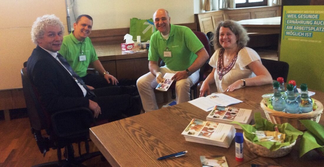 Tirschenreuth. Seit vielen Jahren arbeiten die BARMER GEK Weiden schon im Bereich Betriebliches Gesundheitsmanagement (BGM) erfolgreich mit Firmen und Arbeitgebern in der Region zusammen. Jetzt hat sie im Rahmen des BGM [&hellip;]