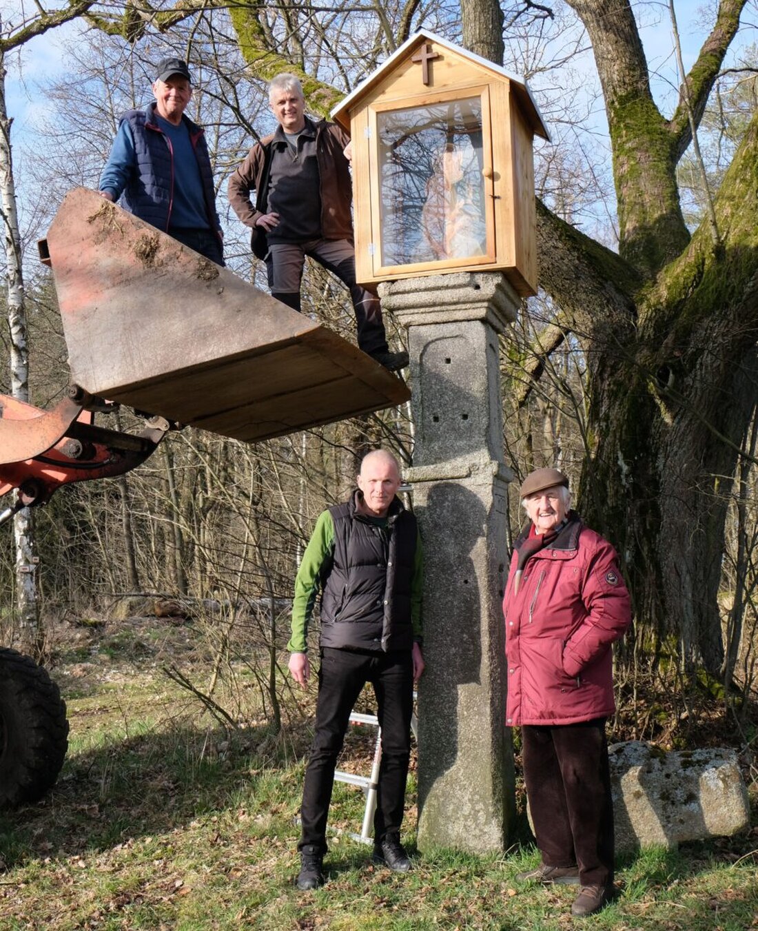 Floß. Der Waldverein Floß zog eine positive Jahresbilanz, lobte die ehrenamtliche Arbeit und rief zu aktiver Mitgliederwerbung auf, angesichts eines steigenden Altersdurchschnitts.
