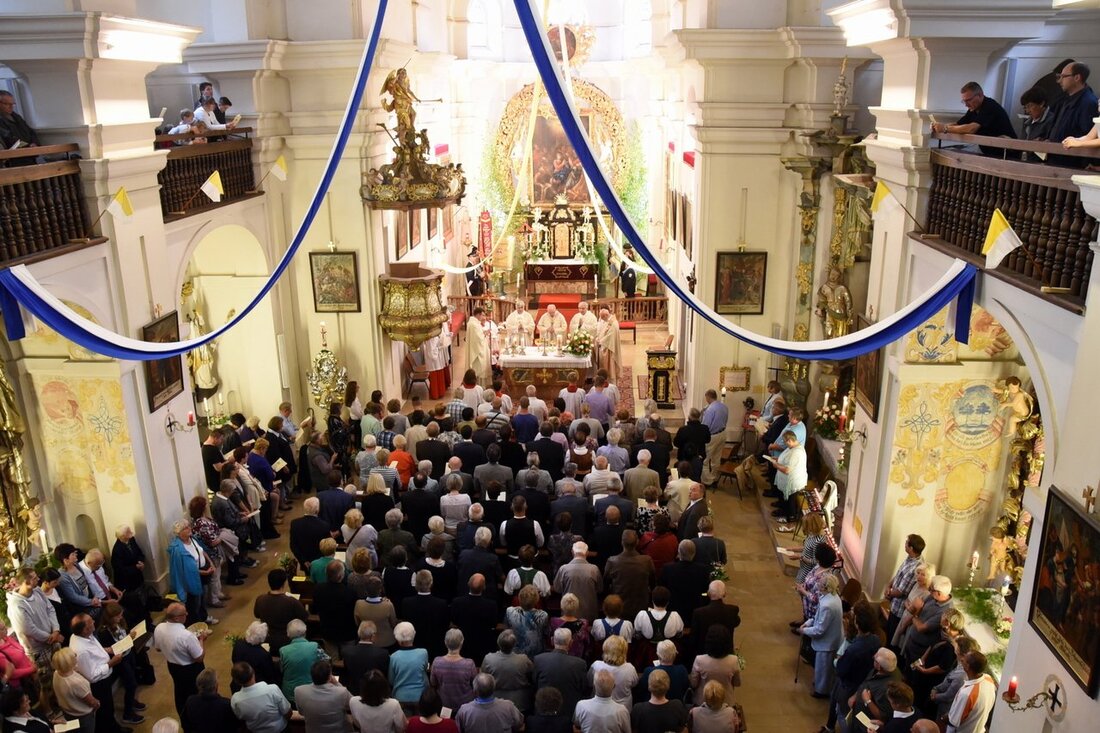 Ilsenbach. Pfarrer Manfred Wundlechner und der Pfarrgemeinderat haben wieder ein interessantes Programm für das diesjährige St.Quirinfest vorgestellt. Das Fest für alle Generationen findet vom 20. bis 22. Juli in und [&hellip;]