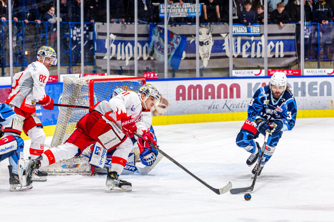 Weiden. Die Blue Devils verstärken ihre Offensive mit Rückkehrer Lukas Ribarik. Der 25-jährige Stürmer mit DEL- und DEL2-Erfahrung schließt sich dem Team mit sofortiger Wirkung an und soll dem Sturm mehr Tiefe verleihen.
