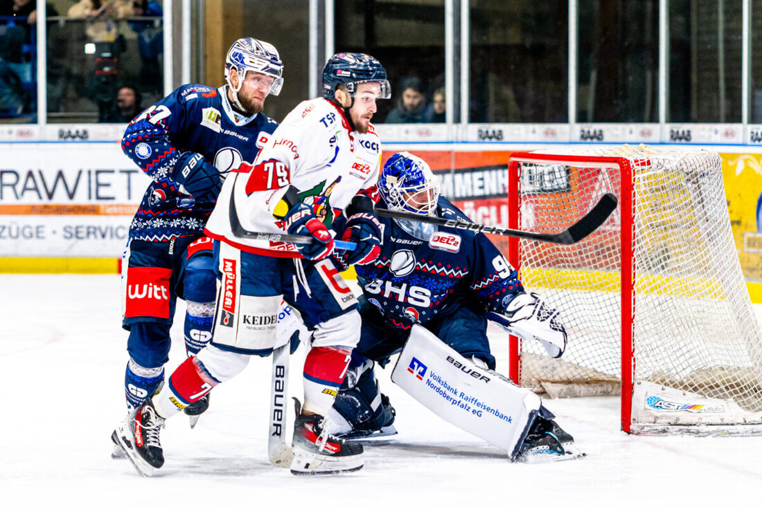 Weiden. Die Blue Devils reagieren auf den verletzungsbedingten Ausfall von Verteidiger Maximilian Kolb und geben die Verpflichtung von Calvin Pokorny bekannt.