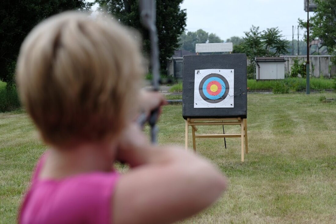 Amberg-Sulzbach. Die 38. Landkreismeisterschaft mit Luftgewehr und Luftpistole startet im Oktober, Aufgelegt-Schützen vom 7. bis 10. Oktober, weitere Klassen am 9. und 10. Oktober. Meldeschluss ist der 1. September 2026.