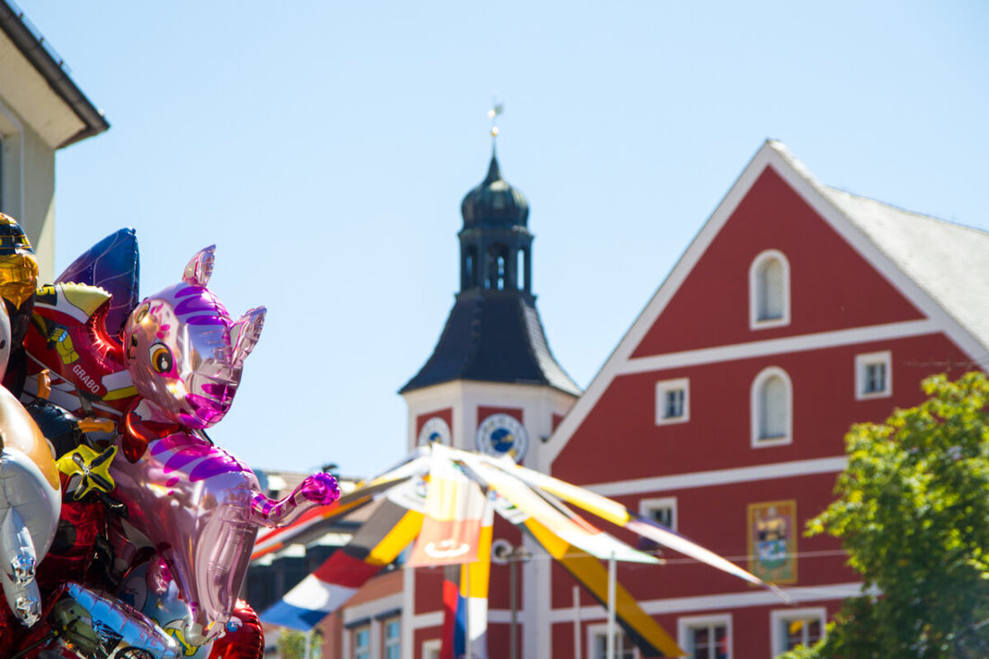 Burglengenfeld. Vom Freitag, 14. August, bis Sonntag, 16. August, macht das 16. Burglengenfelder Bürgerfest die Altstadt zur Festmeile mit Musik, Kinderland und Programm für die ganze Familie.
