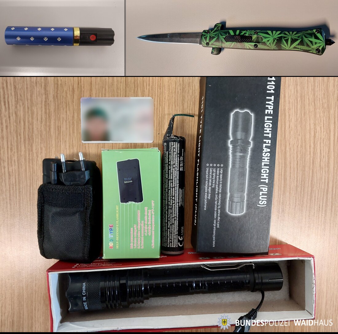 Waidhaus/Waldsassen. Bundespolizisten stellten am Wochenende zahlreiche verbotene Waffen und Pyrotechnik sicher. Mehrere Ermittlungsverfahren wegen Verstößen gegen das Waffen- und Sprengstoffgesetz laufen.