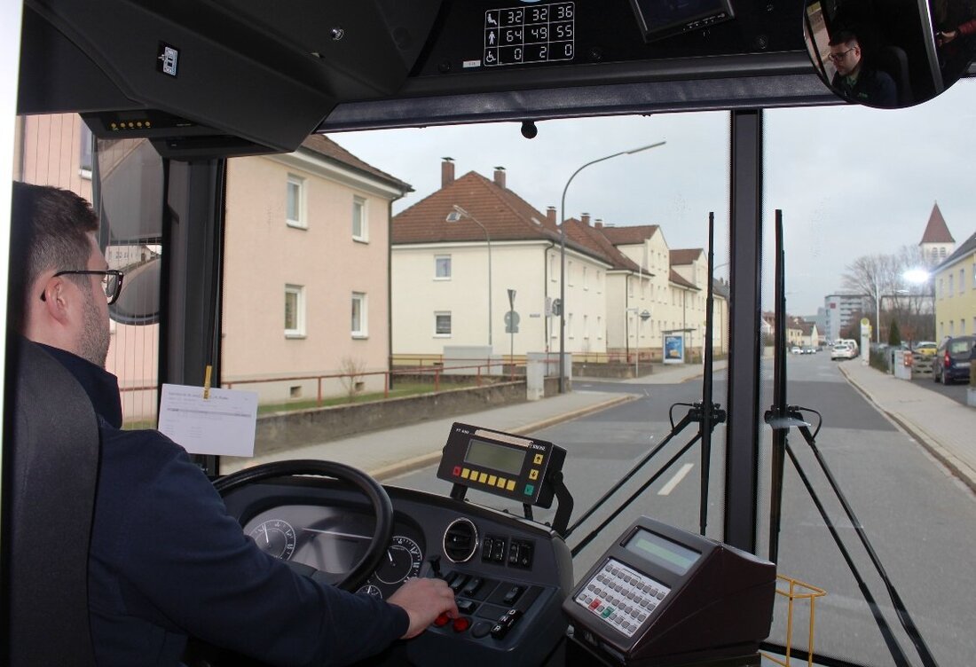 Grafenwöhr. Wer hat ein Sitzpolster aus einem Göttel-Bus gestohlen? Die Polizei hofft auf Zeugen - insbesondere Kinder und Jugendliche. 