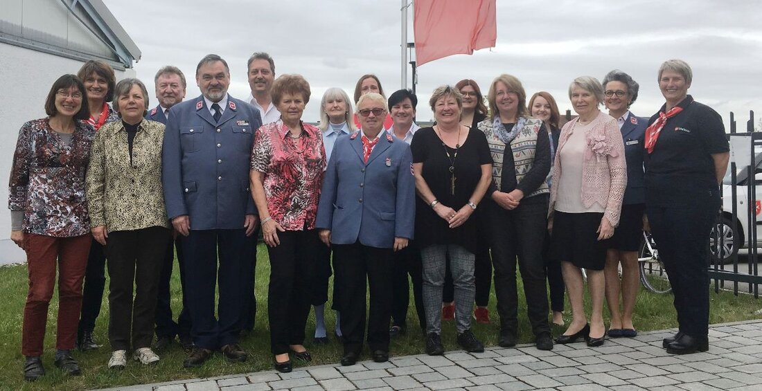 Weiden. Die Malteser Weiden bieten seit fünf Jahren die Betreuung demenziell erkrankter Personen an und nahmen dies zum Anlass, in einer kleinen Feierstunde auf die Anfänge zurückzublicken. Ein besonderer Gruß [&hellip;]