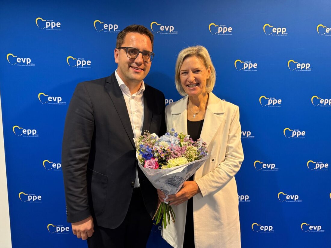 Brüssel. Christian Doleschal ist neuer Chef der CSU-Europagruppe, der 38-Jährige wurde einstimmig gewählt. Stefan Köhler wird Parlamentarischer Geschäftsführer. Am Abend fällt die Wahl zum CDU/CSU-Co-Vorsitz.