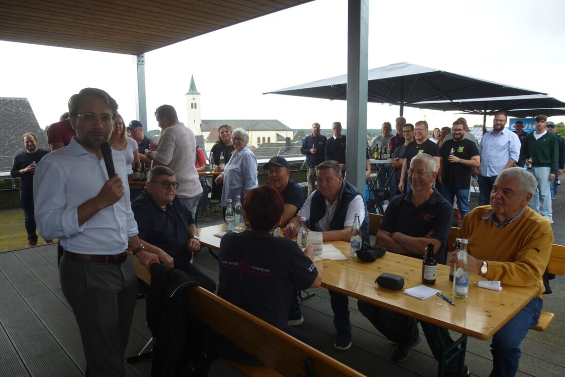 Weiherhammer. Im zweiten Anlauf ist der im Juni dem Wetter zum Opfer gefallene CSU-Vereinsempfang diesmal gelungen.