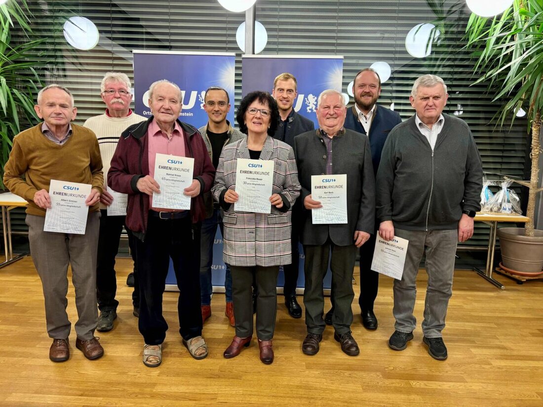 Störnstein. Bei der Nominierungsversammlung zur Kommunalwahl 2026 ehrte die CSU langjährige Mitglieder. Landrat Andreas Meier und Ortsvorsitzender Benedikt Grimm würdigten auch Altbürgermeister Konrad Kraus für 65 Jahre.