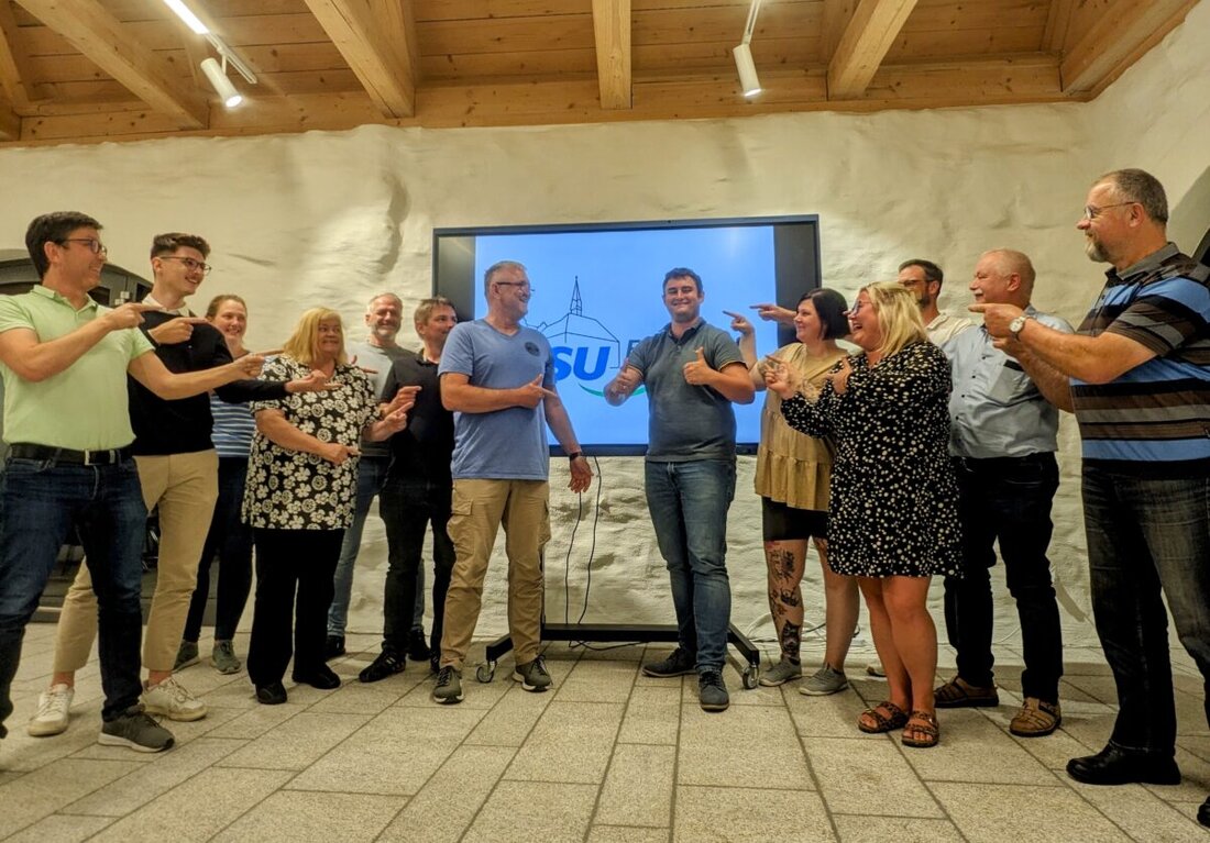 Erbendorf. Die CSU schlägt Matthias Fütterer einstimmig als Bürgermeisterkandidat für den 8. März 2026 vor, die Nominierung erfolgt Ende Oktober, Schwerpunkte: Familien, Wirtschaft, Zusammenarbeit.