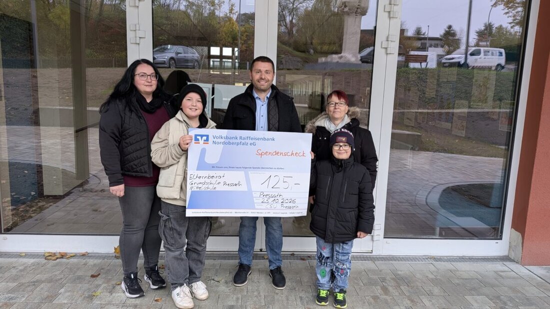Pressath. Der CSU-Ortsverband hat 125 Euro aus der Spendenfahrradtour an die Elternbeiräte der Grund- und Mittelschule überreicht. 25 Teilnehmende fuhren rund 40 Kilometer, ermöglicht durch zwei lokale Sponsoren.