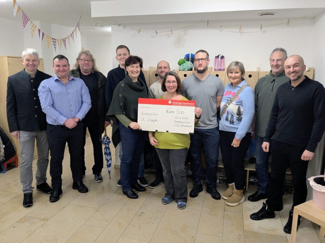 Neustadt/WN. Die Kita St. Joseph erhielt 500 Euro von der CSU Neustadt/WN. Das Geld stammt aus dem Weinfest und dem Frühschoppen zum Jubiläum 150 Jahre Bärenbräu; beim Besuch gab es offenen Austausch.