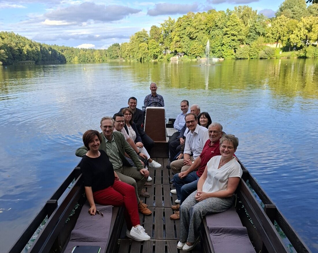 Bodenwöhr. CSU und JU im Kreistag erkunden touristische Potenziale, u.a. die Attraktivität des Hammersees. Betont werden Eigeninitiative und Projekte wie das "Grüne Band" für bessere Vermarktung.