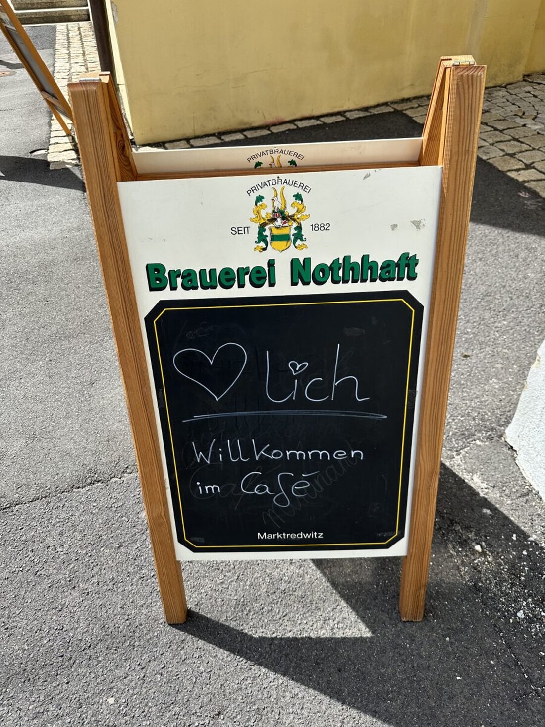 Waldershof. Das Café Miteinand öffnet am Freitag, 27. September, um 15 Uhr wieder seine Türen mit verschiedenen Leckereien aus dem Topf.