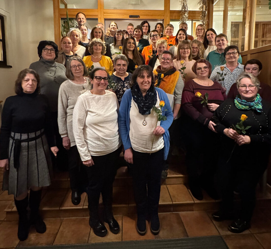 Paulsdorf. Am 25. November ehrte die Caritas Amberg-Sulzbach im Landhotel Aschenbrenner 33 Mitarbeitende für langjährige Treue. Vier Mitarbeiterinnen feierten ihr 35-jähriges Jubiläum.