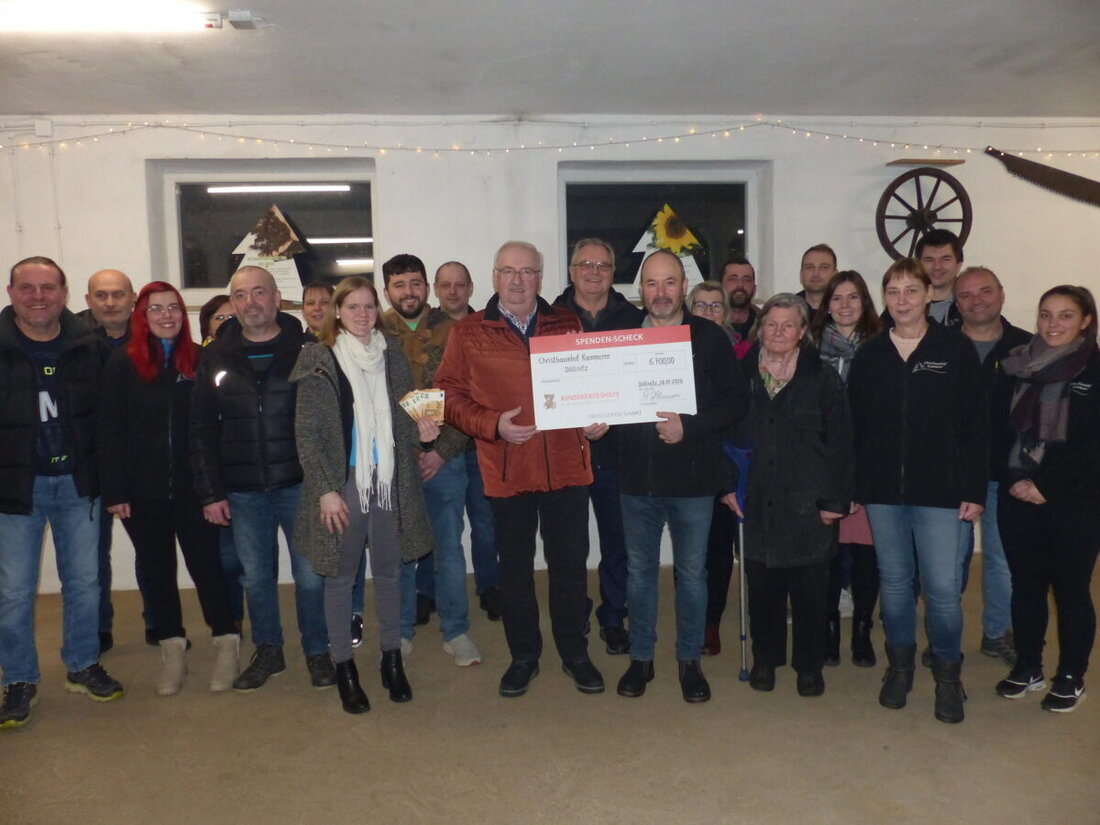 Bernhard Kammerer spendete 6.700 Euro an die Kinderkrebshilfe Oberpfalz Nord e.V., eine Steigerung zum Vorjahr durch Unterstützung des Hoffests. Die Spende unterstützt über 300 Familien und 103 Kinder direkt, mit zusätzlichem Engagement von 688 Mitgliedern und freiwilligen Helfern.