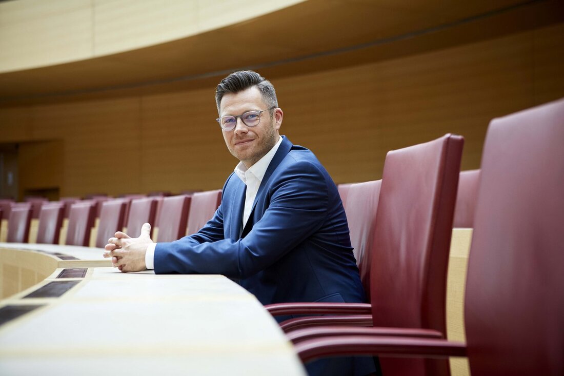 Weiden. Christoph Skutella, FDP, tritt nach einer Hautkrebsdiagnose als Generalsekretär der bayerischen FDP zurück. Die Prognose ist gut. Er setzt Prioritäten neu und fokussiert sich stärker auf Weiden.