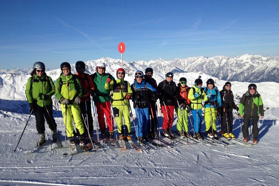 Neustadt/WN. Die Skiabteilung der DJK Neustadt war an den vergangenen Wochenenden aktiv in Sachen Skifahren unterwegs. Der Tiefschnee- und Variantenkurs fand in Höchfügen statt. Leider ging der nicht für alle [&hellip;]