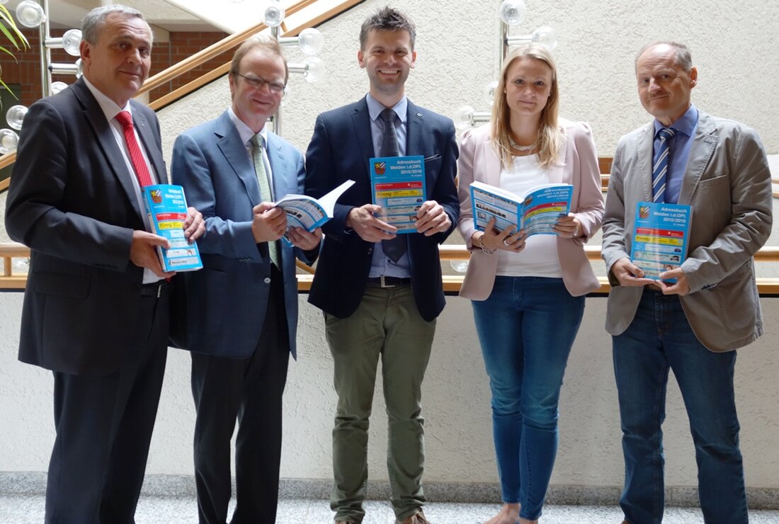 Weiden. Alle zwei Jahre gibt die Adressbuchverlagsgesellschaft Ruf in enger Zusammenarbeit mit der Stadtverwaltung ein Adressbuch heraus, das die Bürgerinnen und Bürger in Weiden über alles Wissenswerte in unserer Stadt [&hellip;]