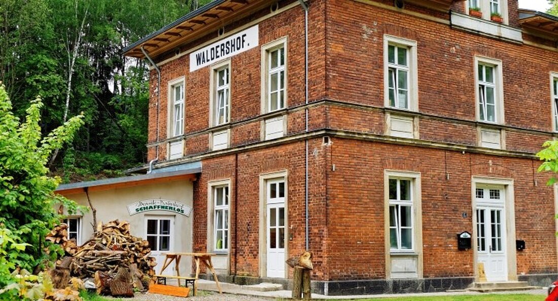 Waldershof. Waldershof aus dem Landkreis Tirschenreuth ist unter den letzten sechs Bewerbern um das Bayern 3 Dorffest. Im Internet kann man ab 10. August für die Gemeinde abstimmen. Schon zum siebten Mal [&hellip;]