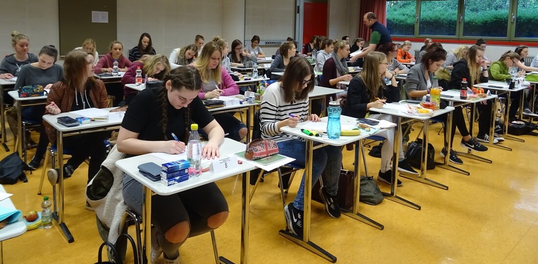 Weiden/Neustadt/WN/Tirschenreuth. Das erste Halbjahr des neuen Schuljahres ist fast vorbei und viele Grundschüle stehen jetzt vor der Entscheidung: Auf welche Schule soll es weiter gehen. Das wissen auch die weiterführenden [&hellip;]
