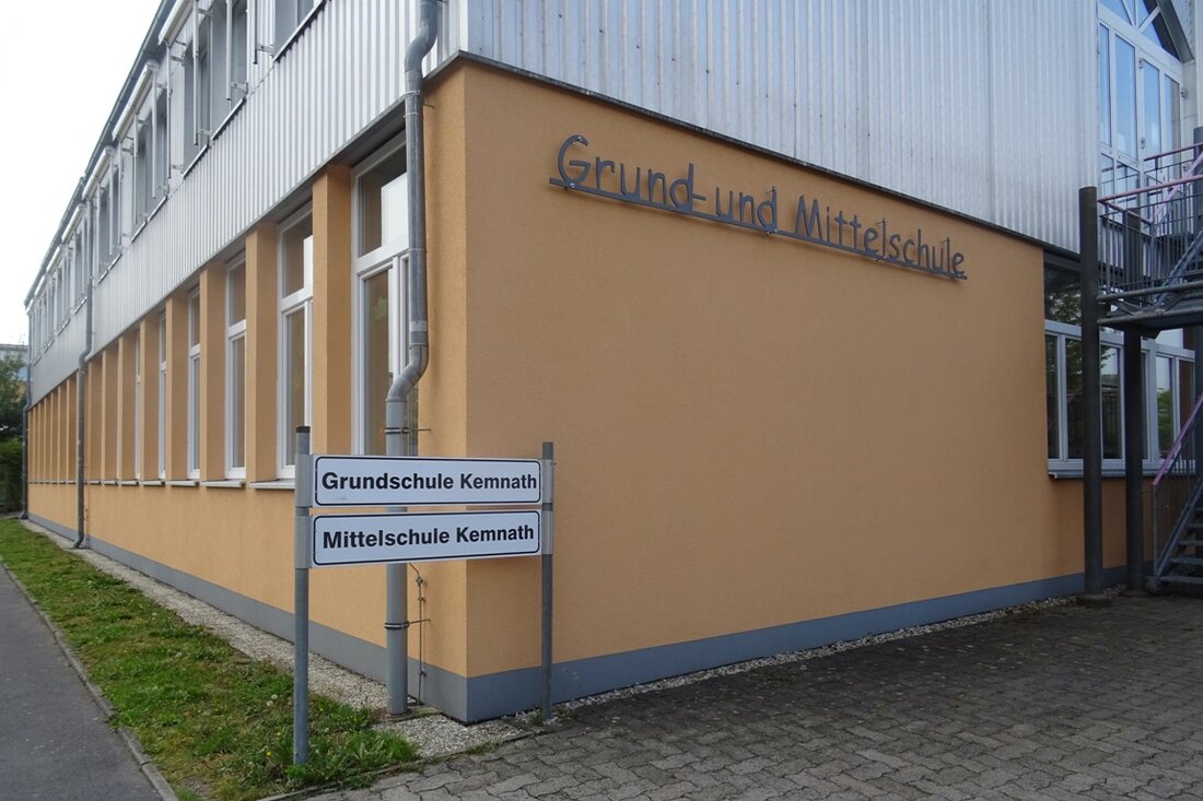 Nordoberpfalz. Zwangsferien für Schüler und Kindergartenkinder. Als Corona-Maßnahme sperren bayernweit ab Montag allen Schulen und Kitas zu. Bis zu den Osterferien (die beginnen am 4. April) bleiben Kinder und Jugendliche [&hellip;]