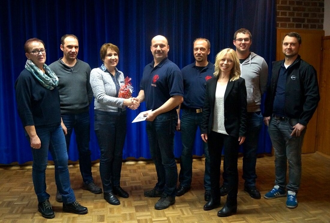 Wurz. Ob eine neue Wärmebildkamera, der Digitalfunk, der Erweiterungsbau oder das heuer bestellte Fahrzeug – die Feuerwehr in Wurz ist bestens ausgestattet. Davon überzeugte sich auch die Landtagsabgeordnete Annette Karl bei ihrem Besuch. [&hellip;]