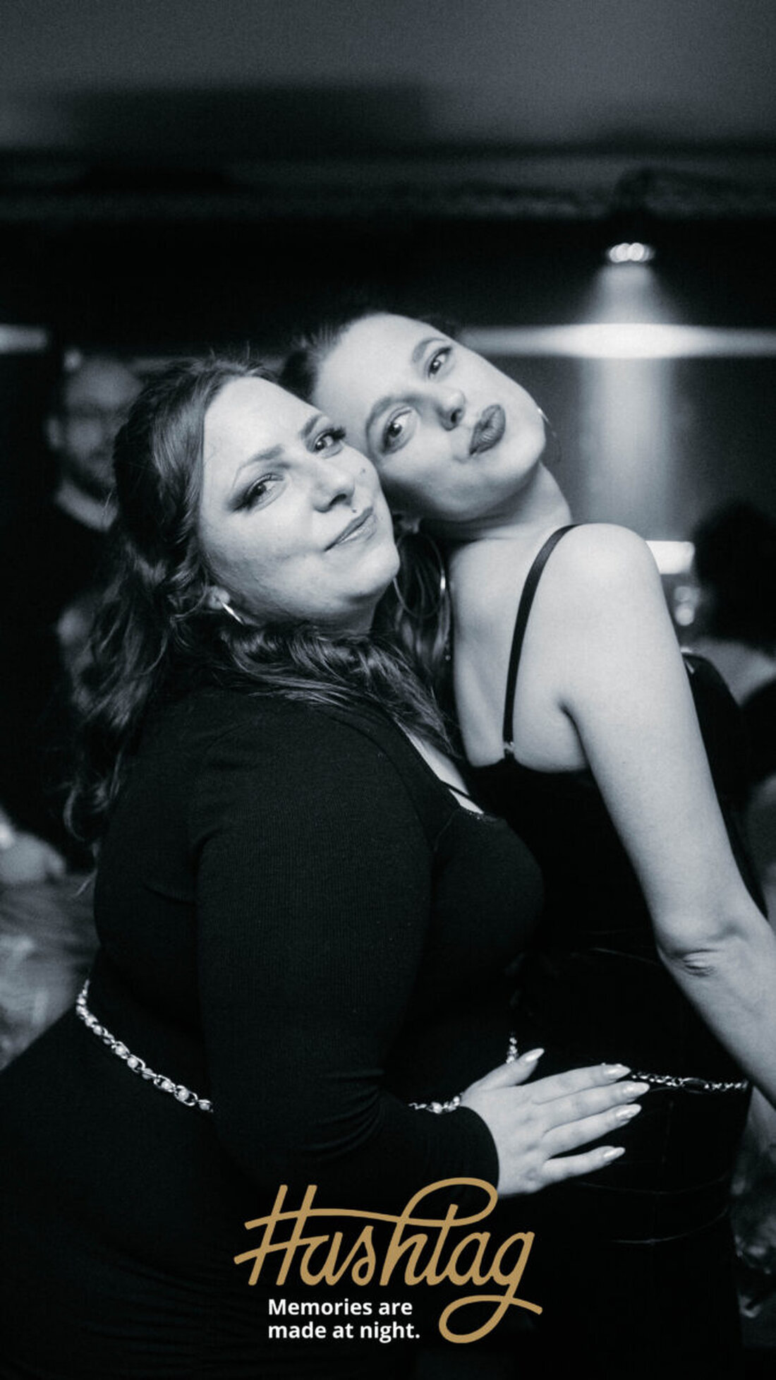 Weiden. Im Club Hashtag hieß es Samstagnacht "BlackedOut" mit dem Besten aus Hip-Hop und Rhythm and Blues.