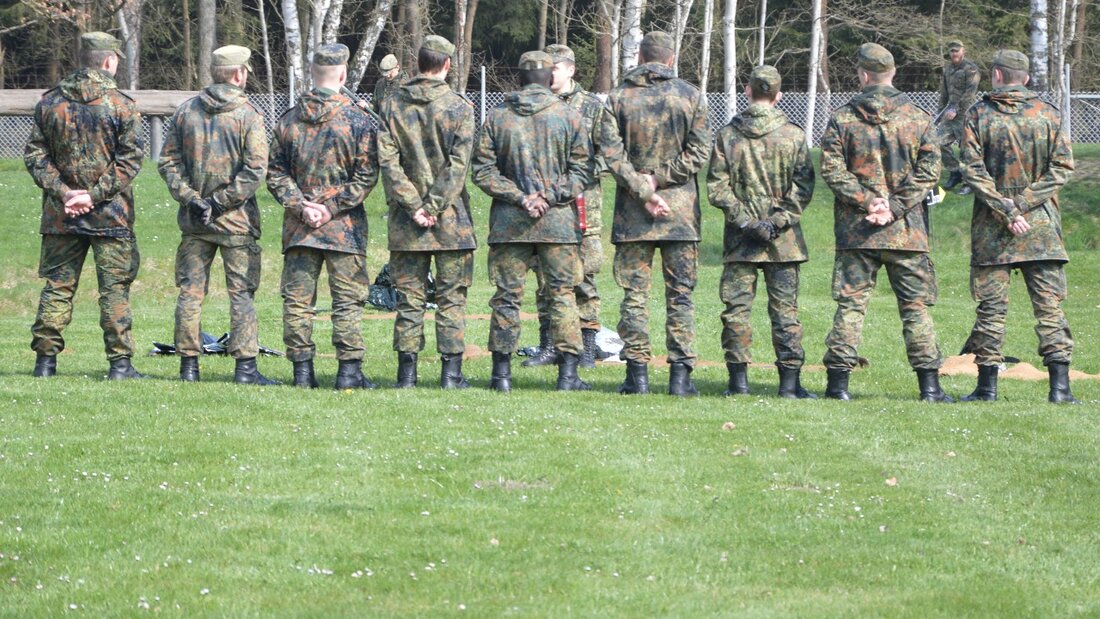 Weiden/Krummennaab/Bodenreuth/Letzau. In der Zeit vom 11.10.2016 bis zum 12.10.2016 wird im Bereich der Stadt Weiden sowie im Landkreis Neustadt/WN eine Truppenübung der Bundeswehr durchgeführt. Übungsbestandteile sind: Durchschlageübung „Spähtrupp zu Fuß“, Marsch [&hellip;]