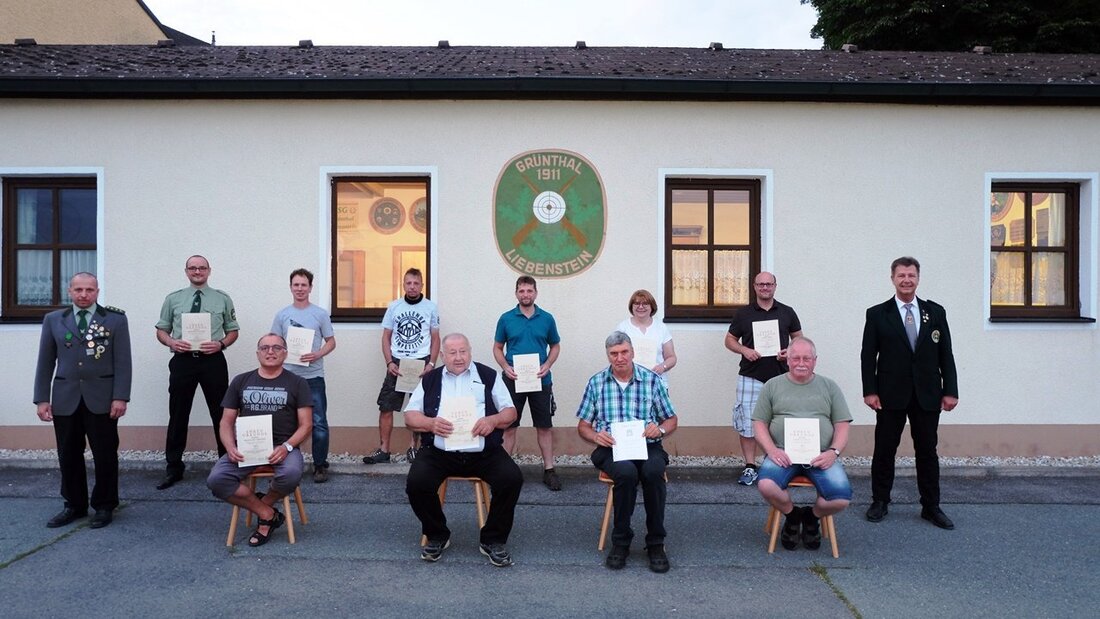 Liebenstein. Im Schützenheim Liebenstein fand ein Ehrenabend der Schützengesellschaft „Grünthal“ Liebenstein statt. Bei diesem Anlass ehrten die Anwesenden langjährige Mitglieder für ihre 25-, 40- und sogar 60-jährige Mitgliedschaft. Schützenmeister Weber [&hellip;]