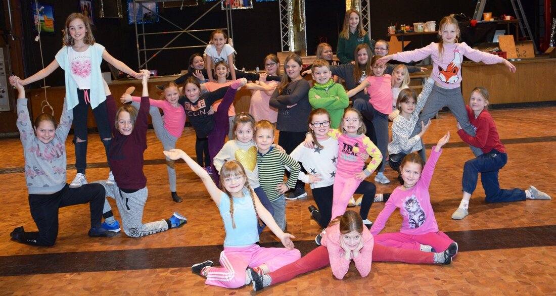 Vohenstrauß. Der Vohenstraußer Faschingsverein ist mit einem grandiosen Inthronisationsball in die fünfte Jahreszeit gestartet. Nach dem „Fasching Weiß-Blau“ steht jetzt der Familienball auf der Veranstaltungsliste. Von Tanja Pflaum Für dieses Ereignis [&hellip;]