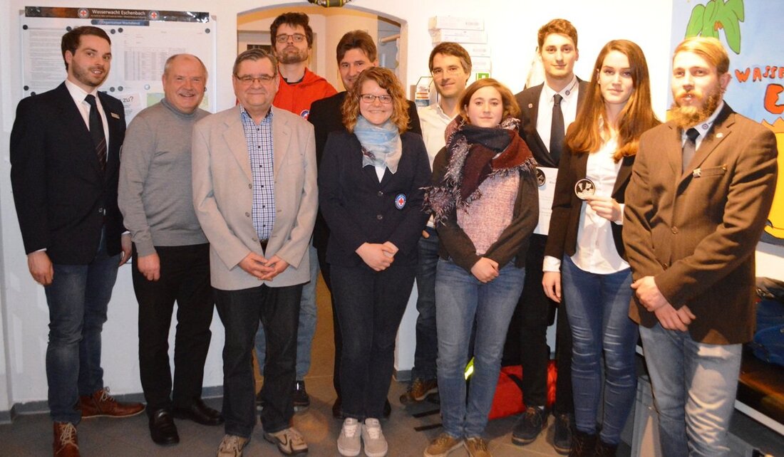 Eschenbach. „Es werden in der Zukunft viele Herausforderungen auf uns warten. Wir werden versuchen, sie gut in unserer Ortsgruppe zu verwirklichen“, eröffnete Vorsitzender Josef Ott die Jahreshauptversammlung der Eschenbacher Wasserwacht. Premiere [&hellip;]