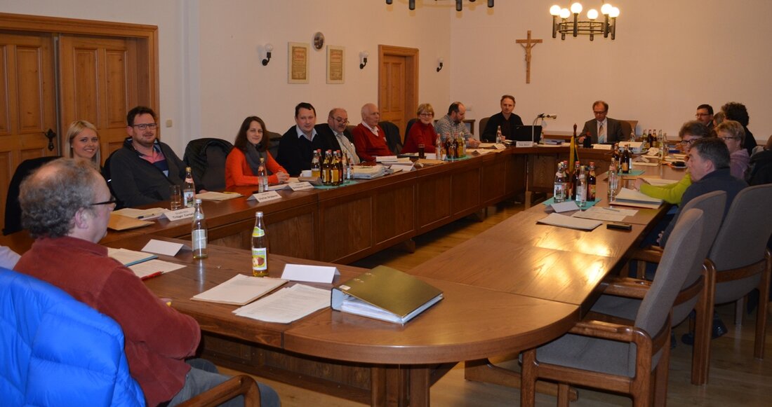 Pressath. Gute Nachrichten für den TSV Pressath – die neue Einbruchmeldeanlage wird von der Stadt bezuschusst. Im Vorfeld war es im Ort in letzter Zeit vermehrt zu Einbrüchen gekommen. Ein geplanter [&hellip;]