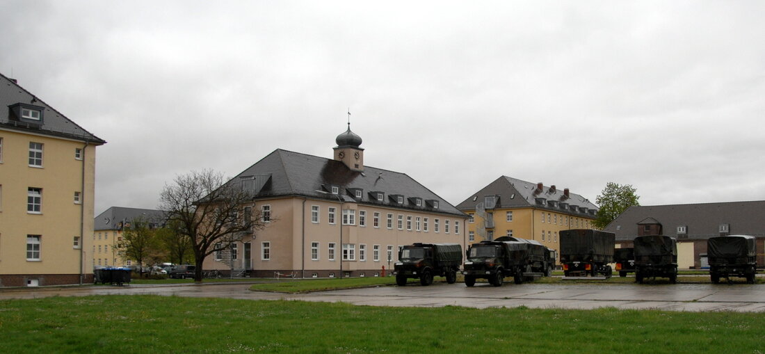 Weiden. Das Kreisverbindungskommando der Stadt Weiden (KVK Stadt Weiden) hielt am Wochenende vom 19. Februar bis 21. Februar wieder die alljährliche Planübung in der Ostmarkkaserne ab. Der Leiter des KVK, Oberstleutnant Thomas Baldauf, [&hellip;]