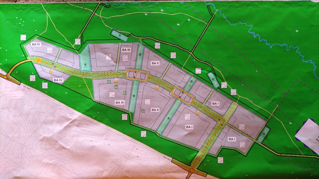Weiden. In einer extra Sondersitzung des Bauausschusses wurde das Projekt “Gewerbegebiet Weiden West IV” weiter vorangetrieben. In der Stadtratssitzung sollte jetzt das Konzept für den Bebauungsplan beschlossen werden.  Von Yvonne [&hellip;]
